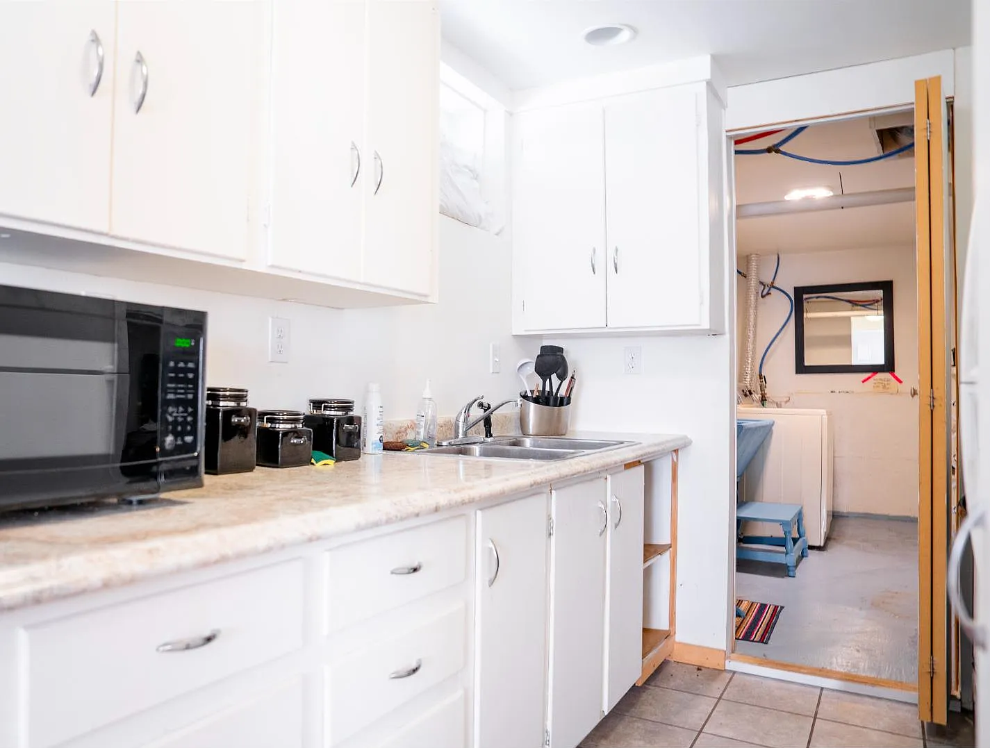 605 W Summit St — Photo 4