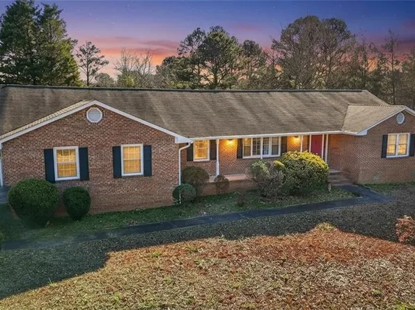 1600 McGarity Rd, McDonough, GA 30252