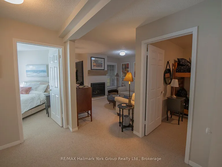 150 Victoria St S #112 — Photo 19