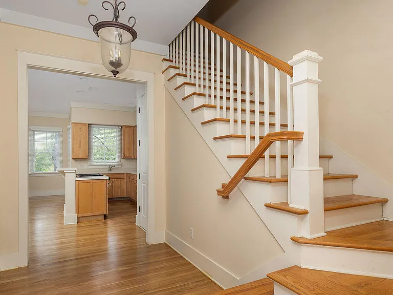 142 Wappoo Creek Dr #9 — Photo 9