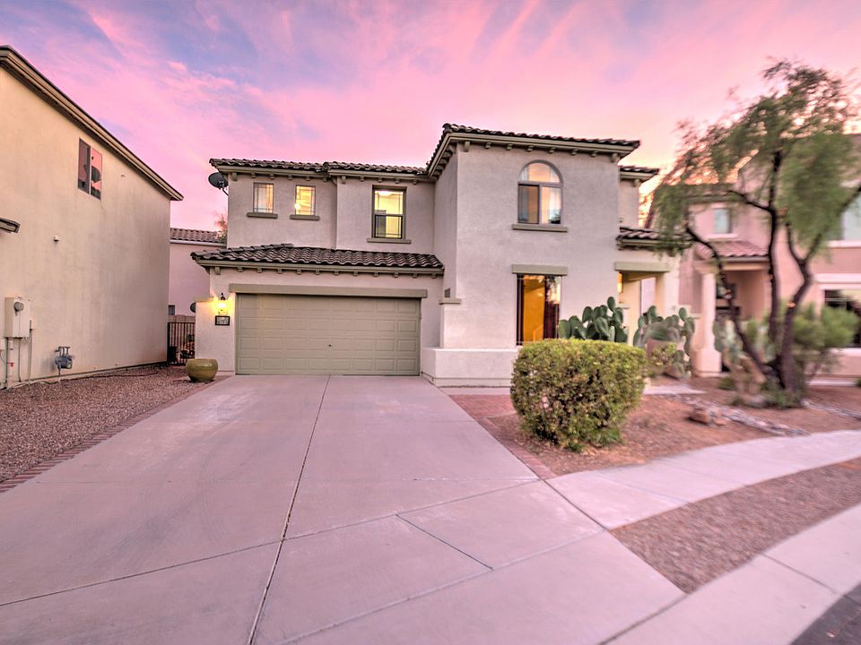1st image of 212 E Camino Del Pinsapo