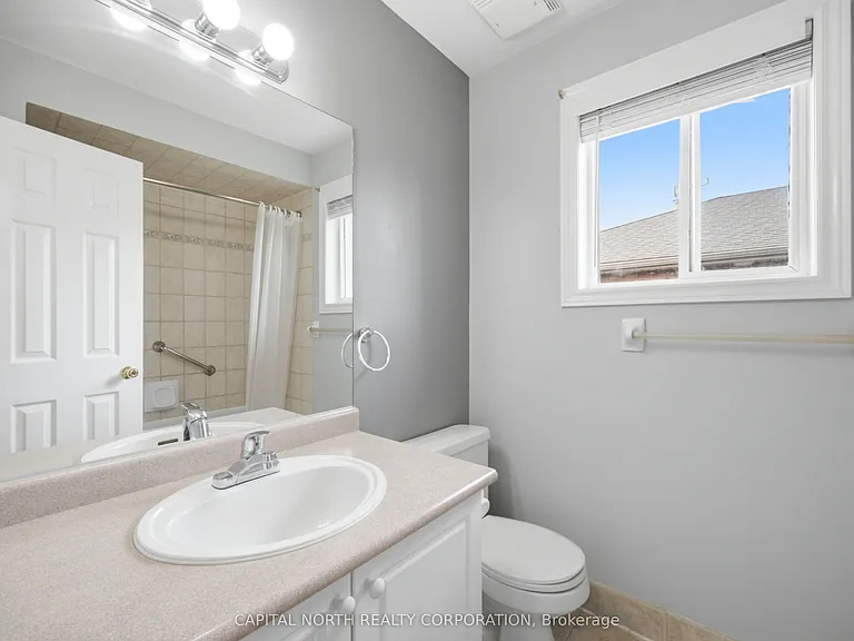 126 Marsellus Dr — Photo 23