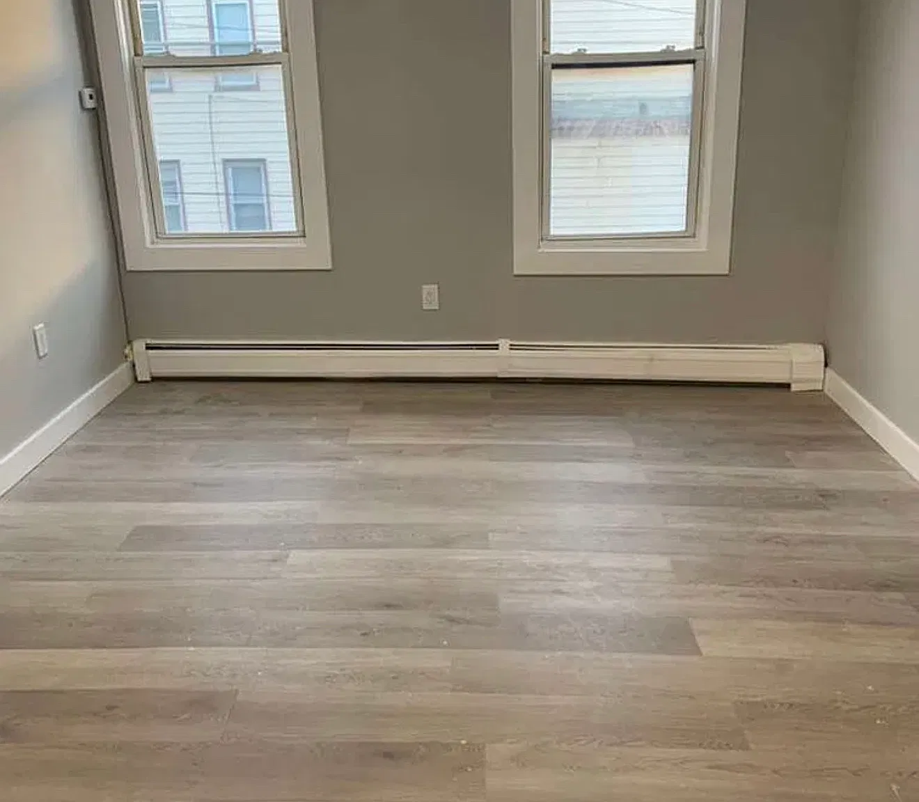 3 bed, $2,100 — Photo 3