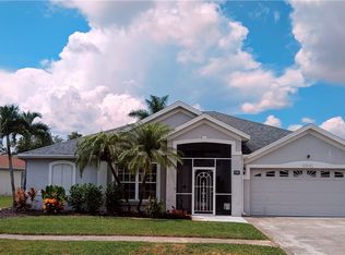 4541 Varsity Cir, Lehigh Acres, FL 33971