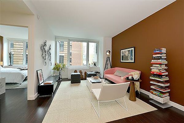 1st image of 113 Nassau St APT 8D
