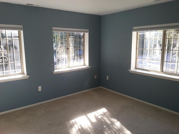 2nd image of 2801 Pennsylvania Ave APT 101