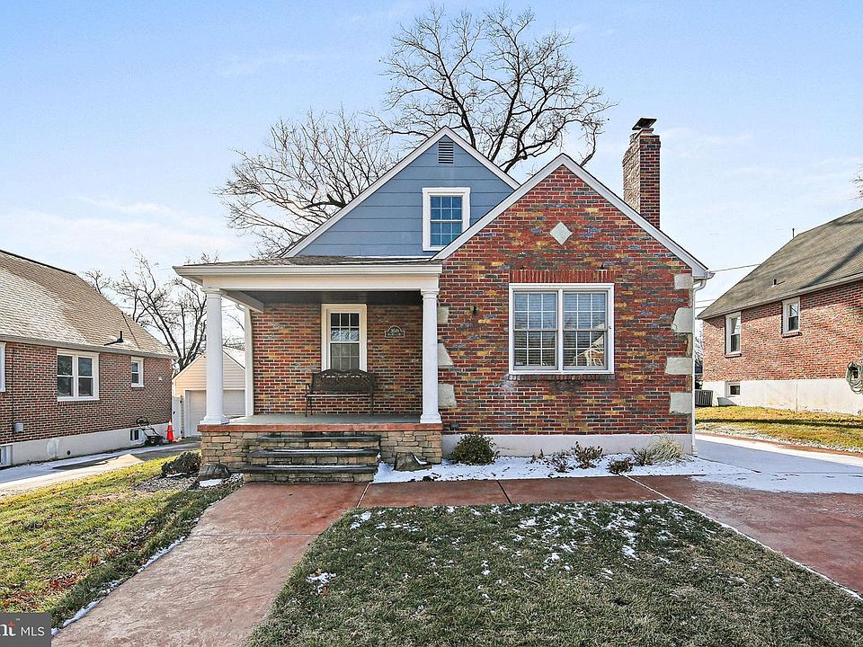 1st image of 3049 Oak Forest Dr