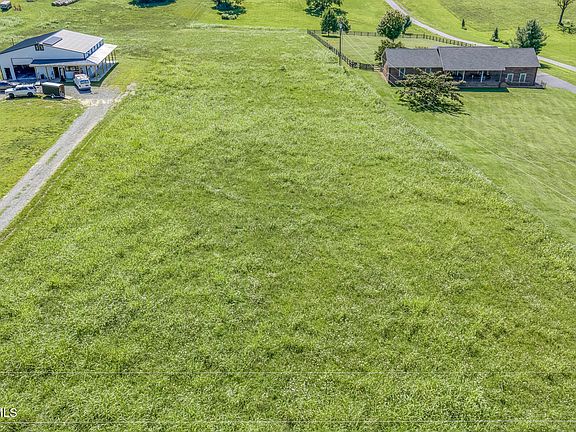 5th image of 242 Jay Armentrout Rd