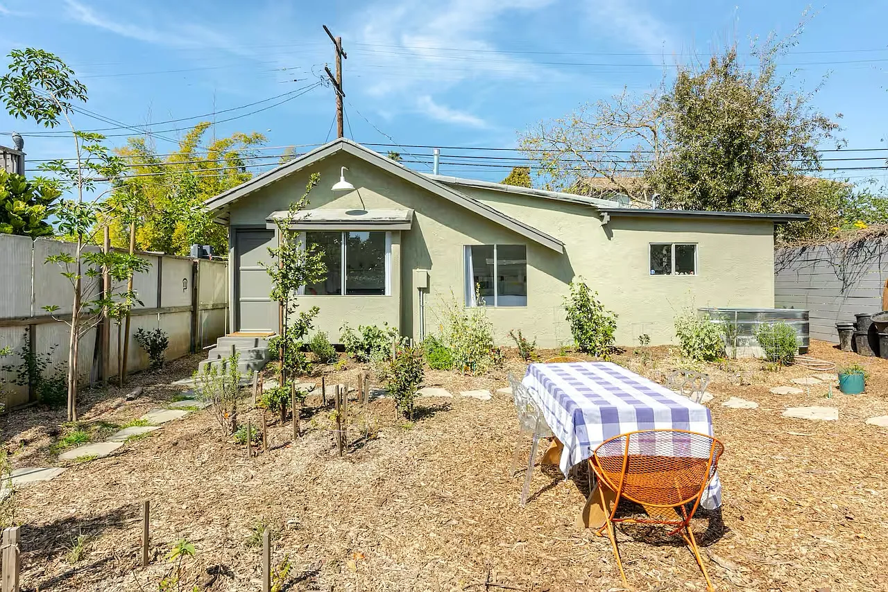 1 bed, 700 sqft, $4,500 — Photo 1