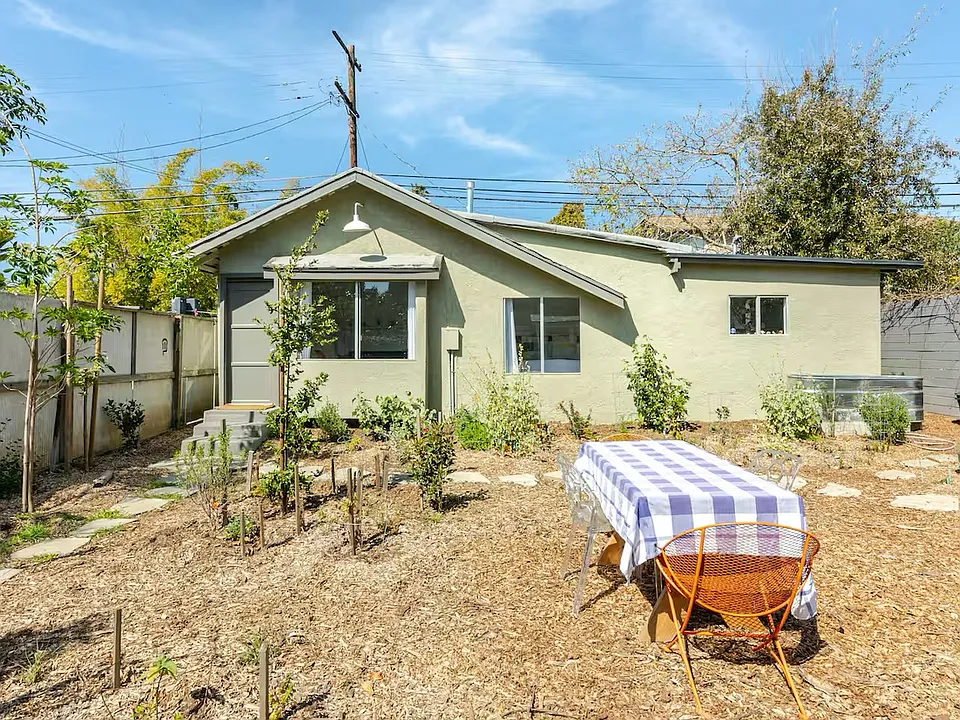 539 Brooks Ave