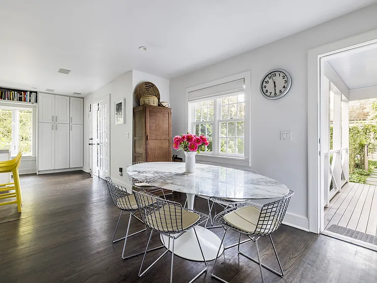 88 Farm Field Rd — Photo 14