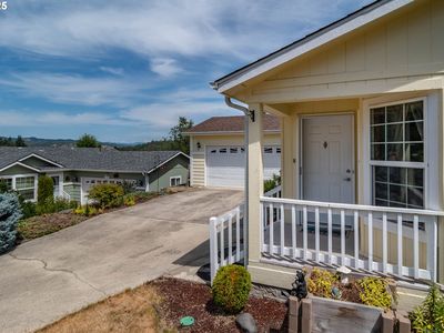 150 Kimberly Way, Canyonville, OR, 97417