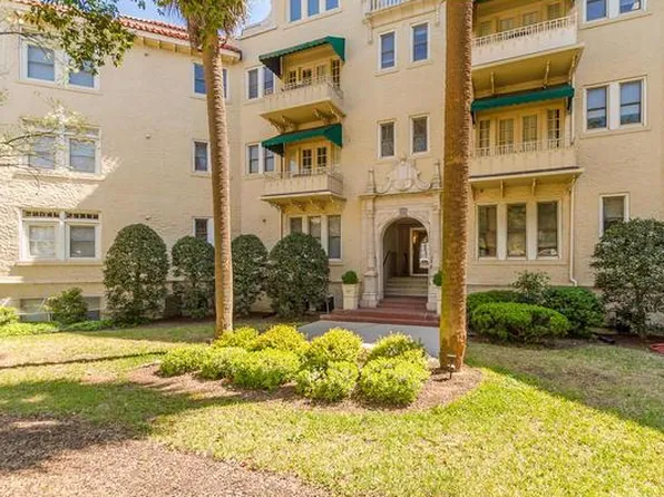 2068 Walton Way APT 202, Augusta, GA 30904