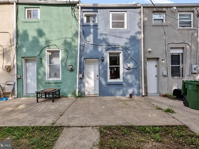 1708 Latrobe St — Photo 24