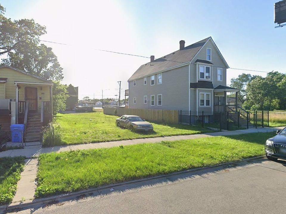 1st image of 5706 S La Salle St