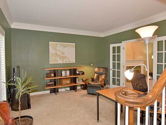 5th image of 3088 Trailwood Dr