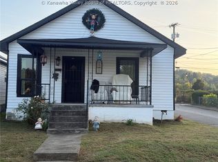 1427 1st Ave, Charleston, WV 25387