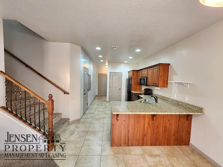 370 W Buena Vista Blvd #61 — Photo 5