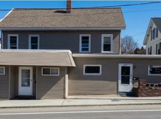 407-409 Broad St, Cumberland, RI 02864