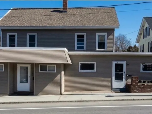 407-409 Broad St, Cumberland, RI 02864