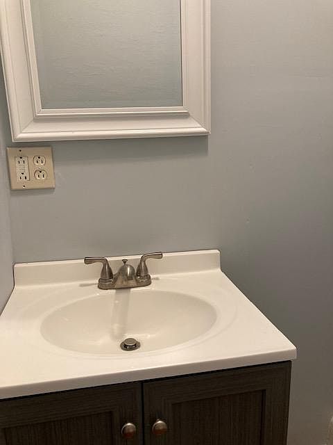 1/2 bath on 1st floor