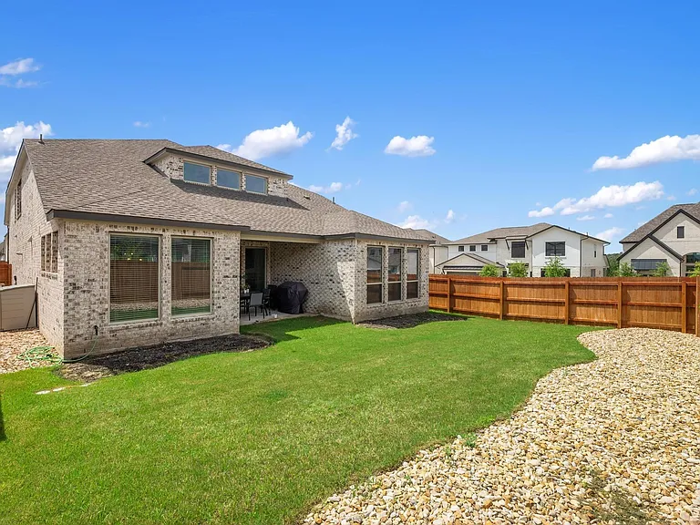6220 Hilltop Plateau Dr — Photo 35
