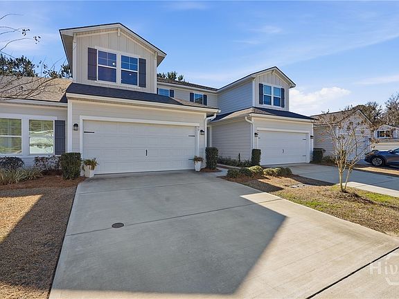 3rd image of 95 Small Pine Ln
