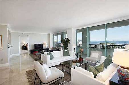 4th image of 3400 SW 27th Ave APT 1102