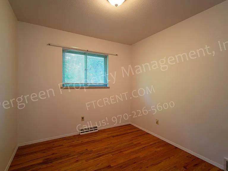 1117 Fairview Dr — Photo 16