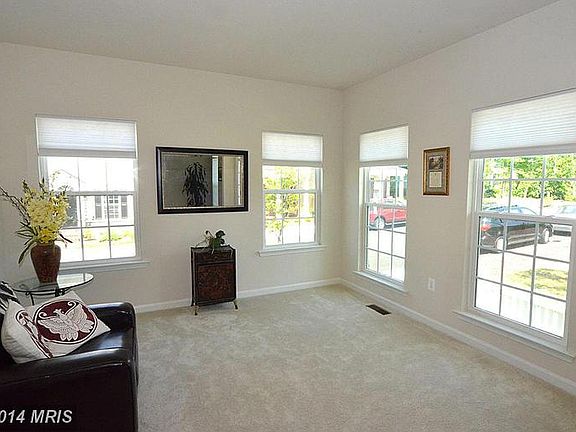 3rd image of 12401 Carriage Park Pl