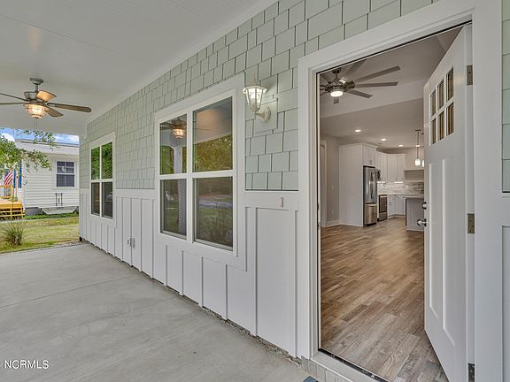 3rd image of 147 NW 2nd Street