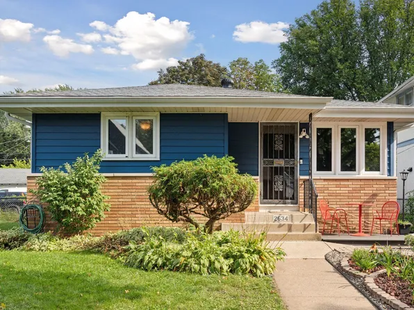 2634 James Ave N, Minneapolis, MN 55411