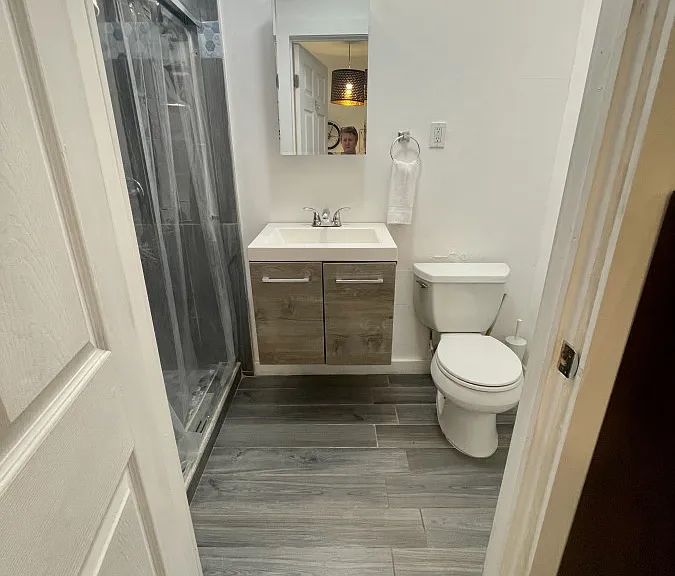 1550 Argyle Dr #2 — Photo 5
