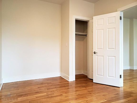 3rd image of 145 Borinquen Pl APT 10