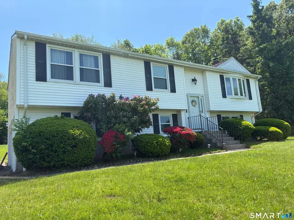 769 Middletown Avenue, North Haven, CT 06473