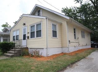 1259 Stewart St, Des Moines, IA 50316