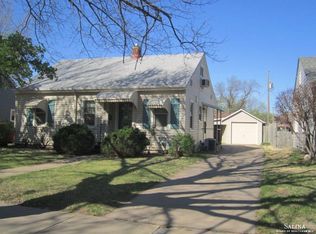 810 S 11th St, Salina, KS 67401