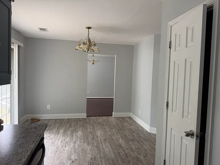 190 Tambec Trce — Photo 5