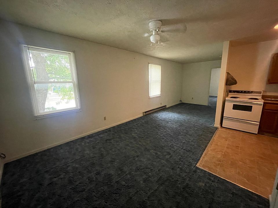 2nd image of 515 Elm St APT 1
