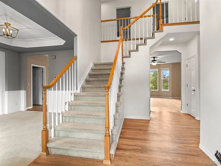 11625 Pine Grove Ln — Photo 2