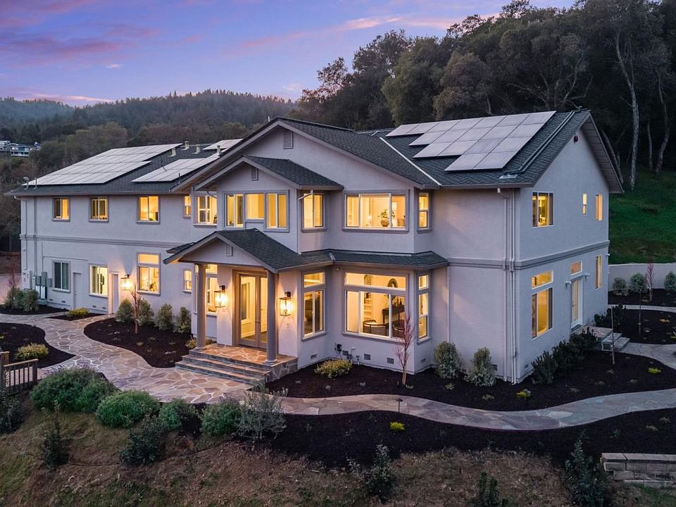 1st image of 18400 Lake View Ct