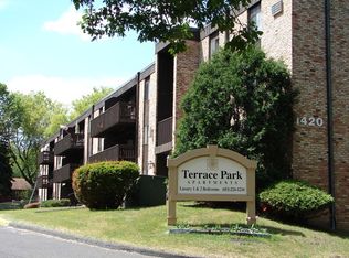1420 Terrace Dr APT 212, Saint Paul, MN 55113