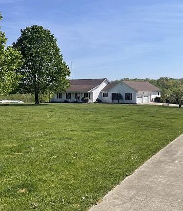 2nd image of 824 Old Sano Rd