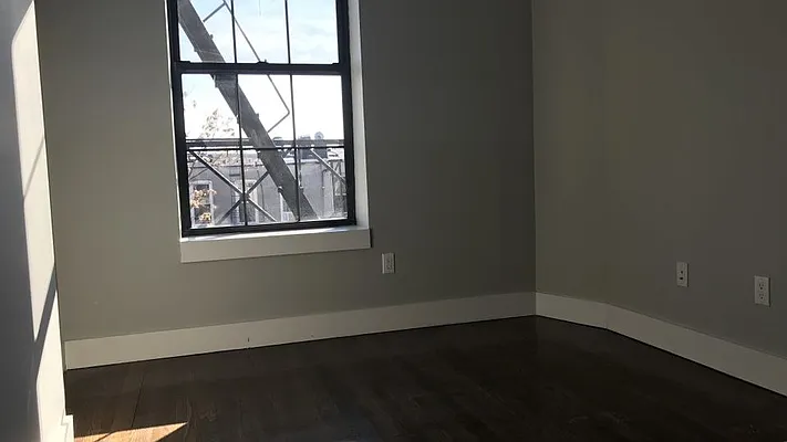 Rented by Nooklyn NYC LLC | media 27