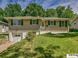 8010 Grover St, Omaha, NE 68124