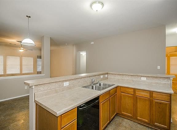 4th image of 3608 Wood Pigeon Dr