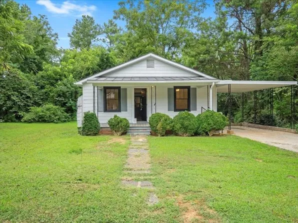 134 Drew St, Chase City, VA 23924