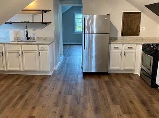 3263 N Central Park Ave, Chicago, IL 60618