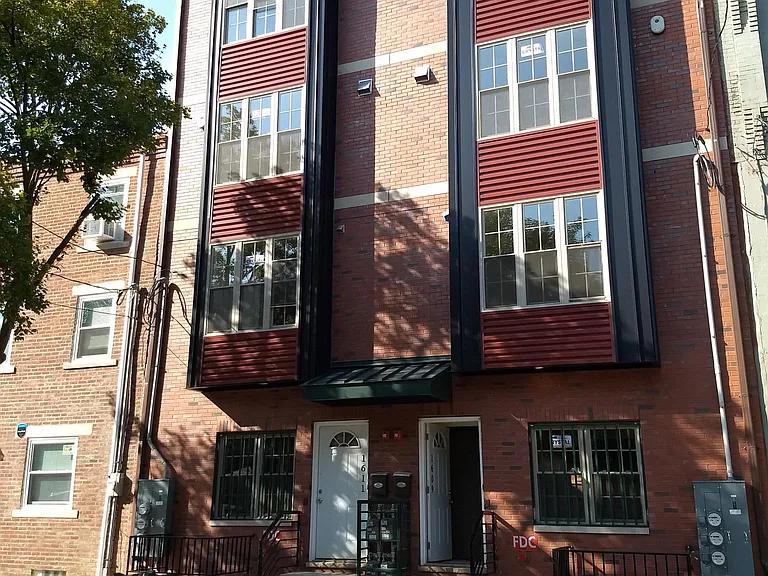 1611 W Thompson St #4B — Photo 1