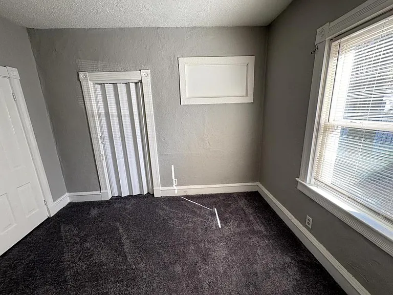 2708 7th Ave — Photo 21